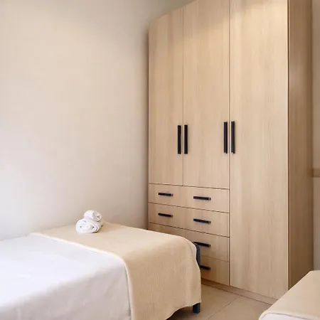 300 Passi Dal Mare, Casa Irma Feriehus